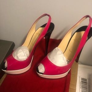 Louboutins lady peep slings